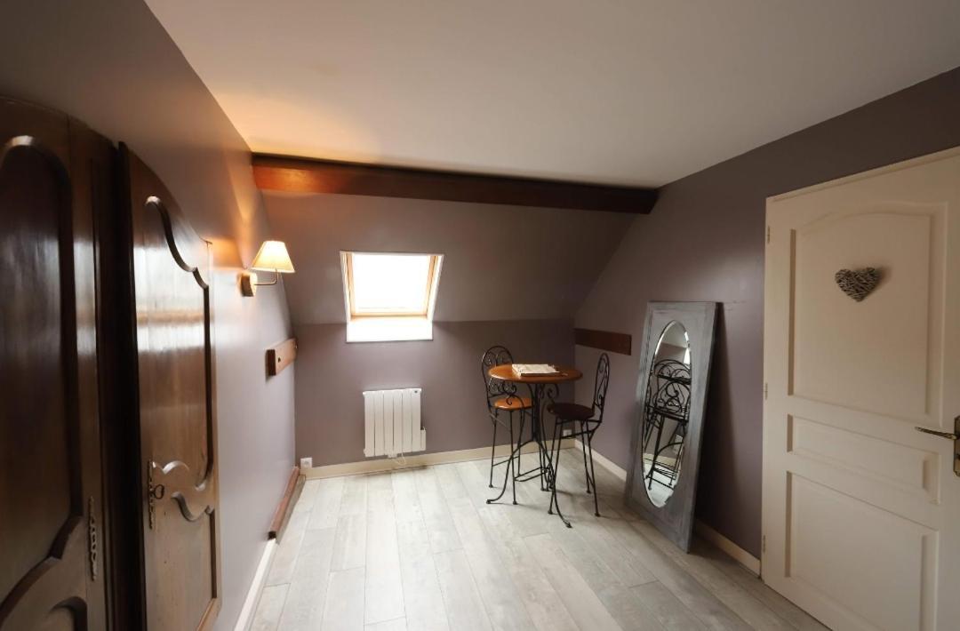 Gite De La Girouette Englesqueville-la-Percée Exteriér fotografie